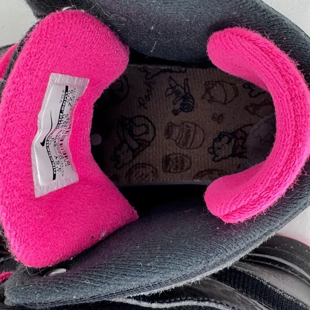 Nike Stasis ACG‎ High Sneakers Youth Size 3.5 Black Pink Logo Lace Up 685610-002